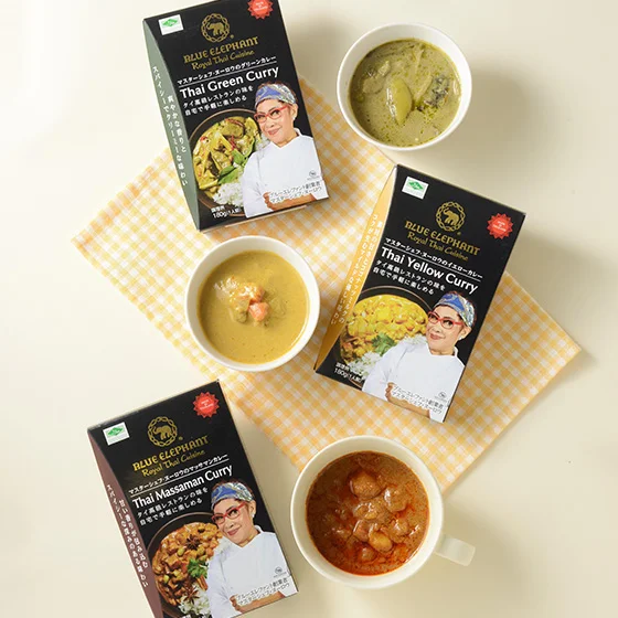 マスターシェフ・ヌーロウのグリーンカレー/イエローカレー/マッサマンカレー