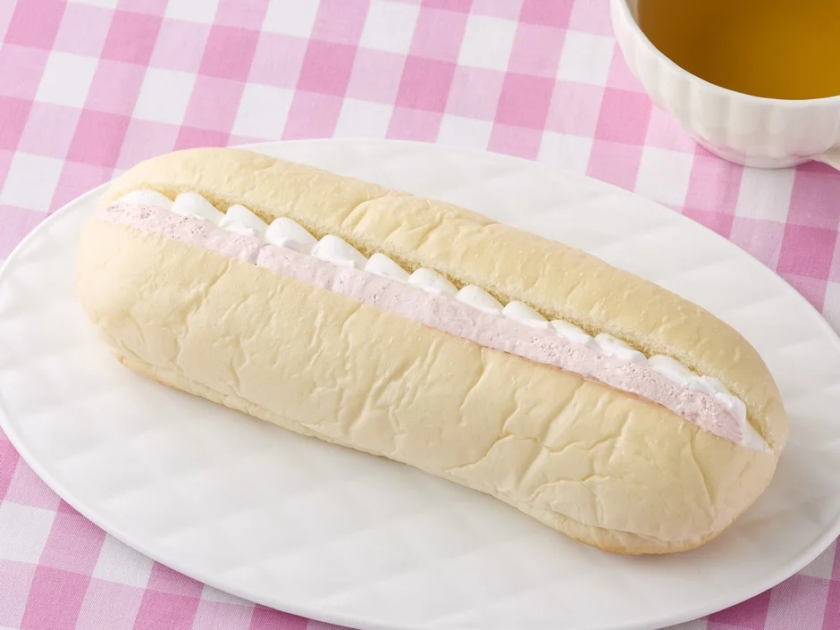 Strawberry and Condensed Milk Roll Bread Product Image (Image is for illustrative purposes only.)