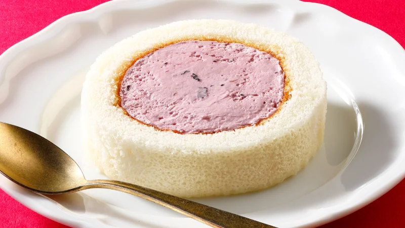 Hokkaido area Haskap and Cream Cheese Roll Cake
