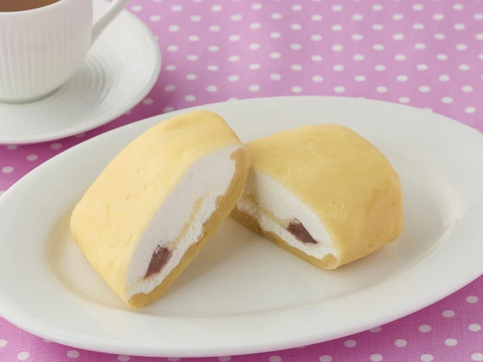 Happiness Crepe with Condensed Milk and Strawberries Product Image (Image is for illustrative purposes only.)