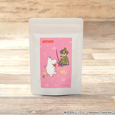 Moomin-illustrated packaging for the Japanese Black Tea tea bags