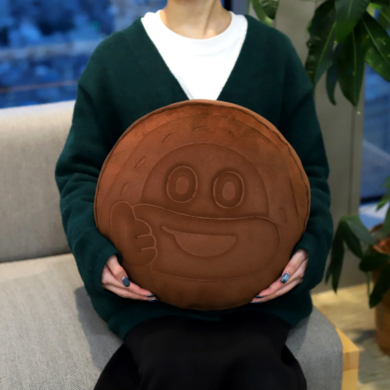 Comparison of the cushion's size and texture