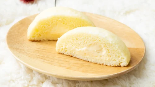 7-Eleven Japan Launches “Fuwahhowa”: A New Cloud-Like Castella Cake