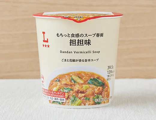 쫄깃한 식감의 당면 수프 탄탄맛