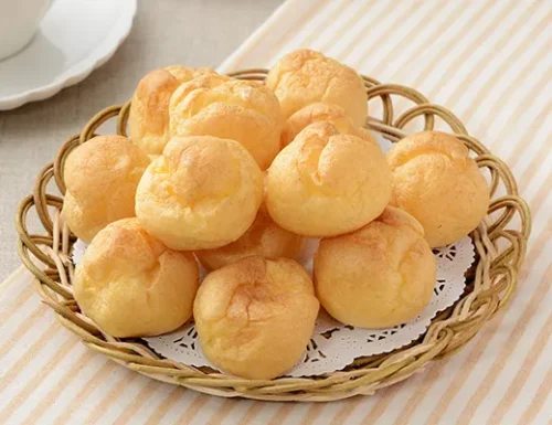 Mini Cream Puffs with Smooth Custard (12 pieces)