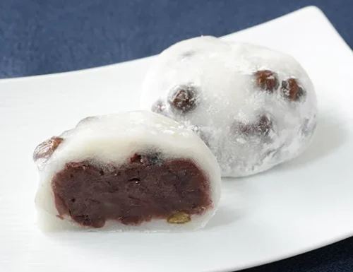 Pounded Rice Cake with Red Bean Paste