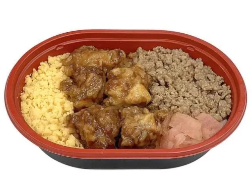 鶏の旨み!鶏そぼろ&唐揚げ