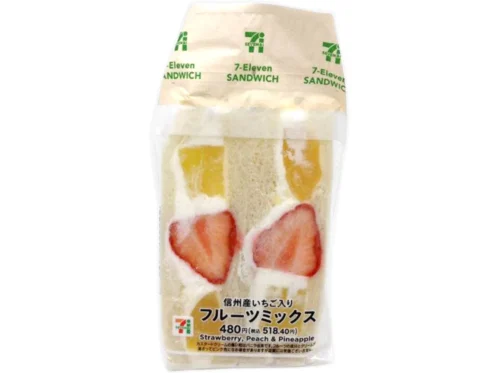 Shinshu Strawberry Fruit Mix Sandwich