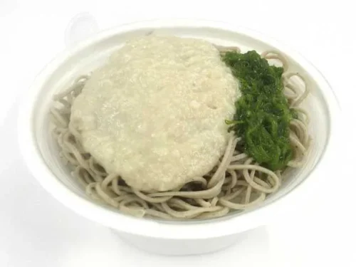 だし割とろろとめかぶ のそば