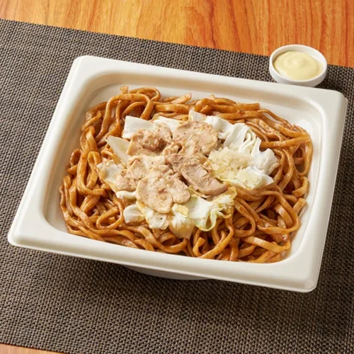 ラーメン荘 歴史を刻め監修 大盛ソース豚焼そば