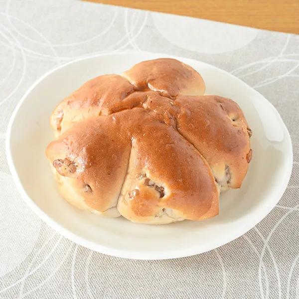 Chewy Walnut Bread