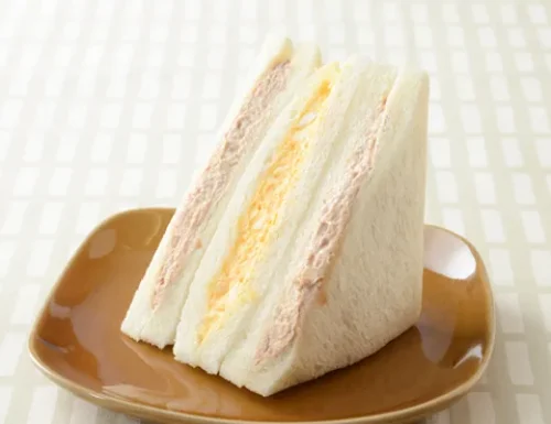 Overloaded! Tuna & Egg Sandwich