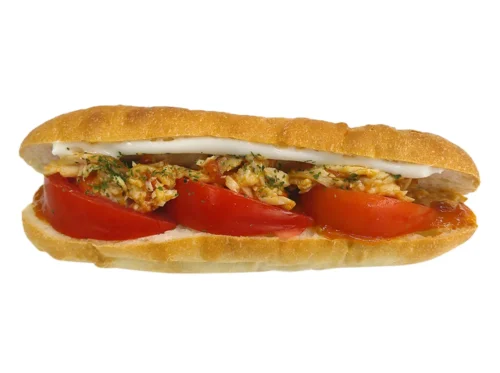 徳島県産トマトとチキンのバゲットサンド