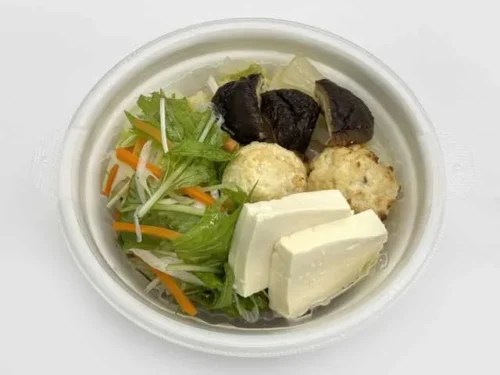 1/3日分の野菜が摂れる 阿波尾鶏団子鍋