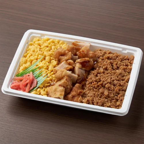 치킨 가라아게와 소보로 도시락