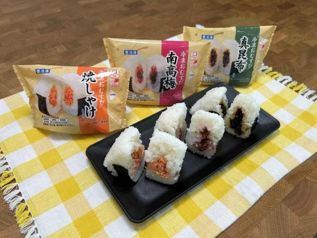 【北陸ファミマ先行】レンチン革命！いつでも炊きたて級「冷凍おむすび」が1月13日登場！食品ロス削減の新たな一手