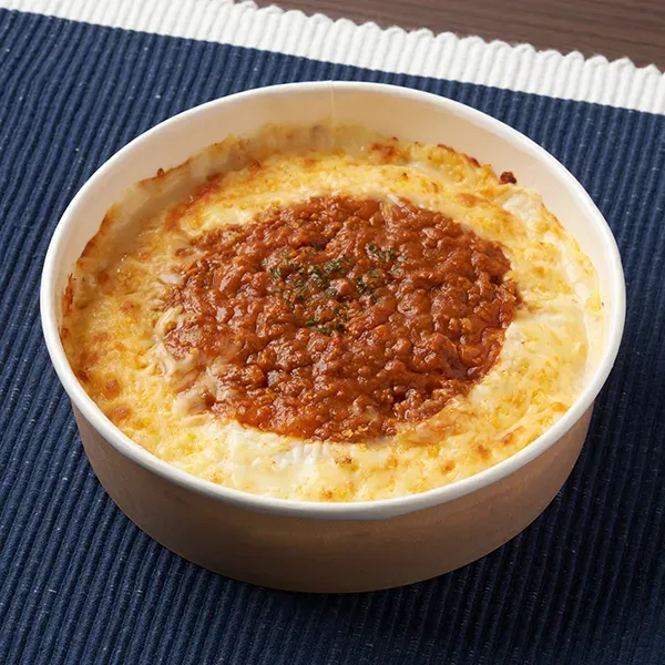 ベシャメルソースの濃厚な味わいミートソースドリア