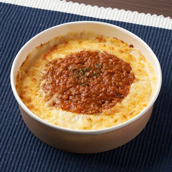 ベシャメルソースの濃厚な味わいミートソースドリア