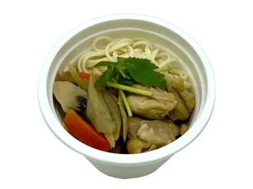 鶏と野菜の旨味だしスープ 稲庭うどん入り
