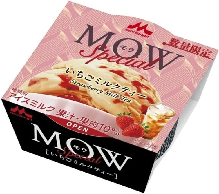 Japanese Convenience Store Exclusive Sweet: Aromatic Black Tea and Strawberry Ice Cream “MOW Special”