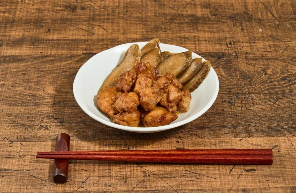 Evolution of Japanese Soul Food! Chef Kasahara Supervised “Chicken Chicken Gobo” Now at FamilyMart