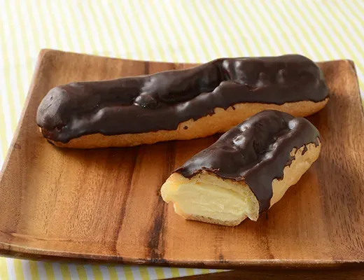 Custard Eclair