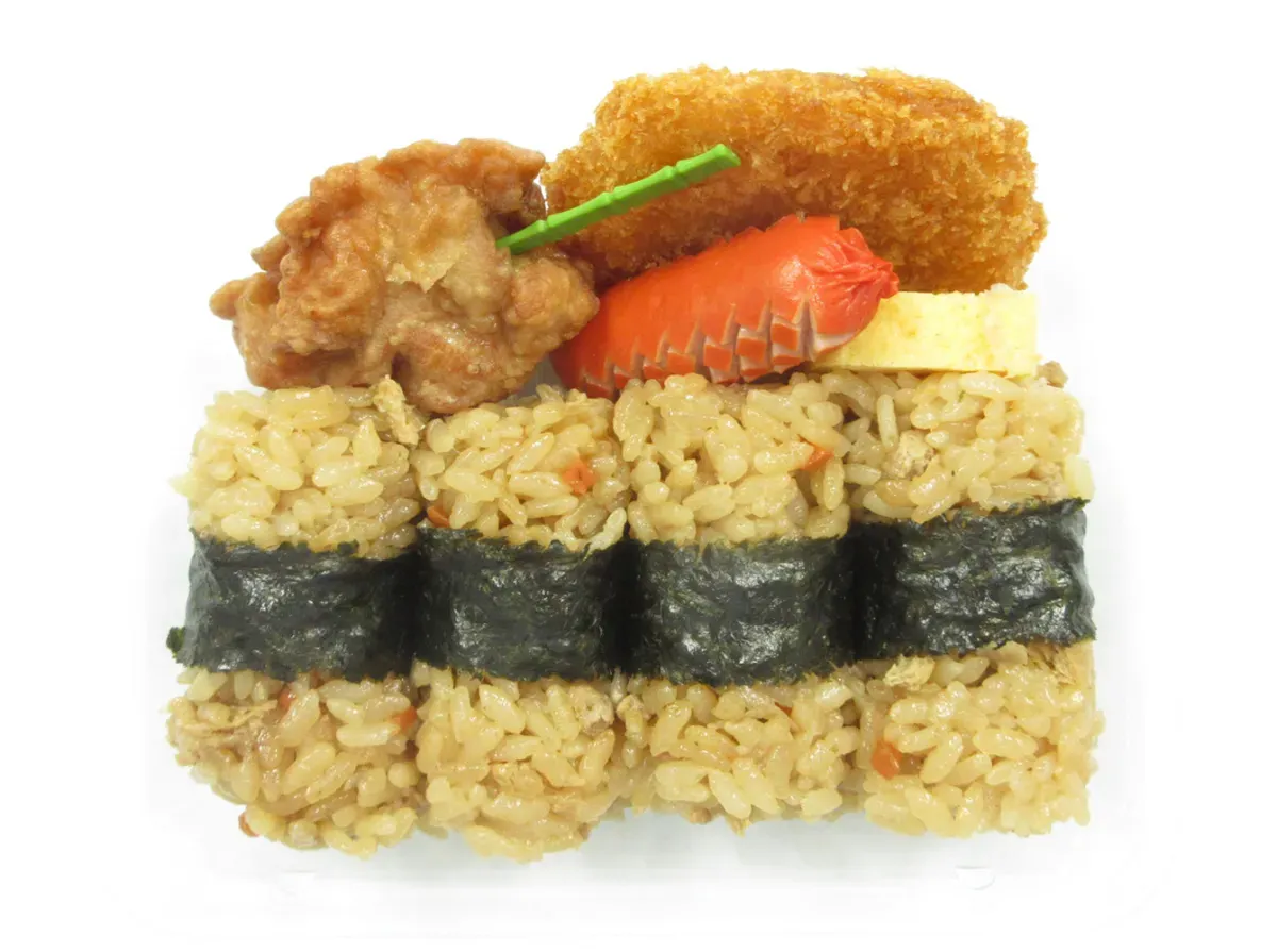 俵おむすび&おかずセット とり五目御飯