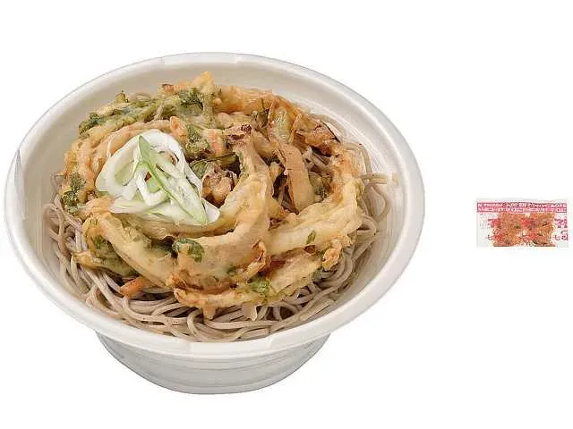 가쓰오부시 육수의 감칠맛이 살아있는 카키아게 소바