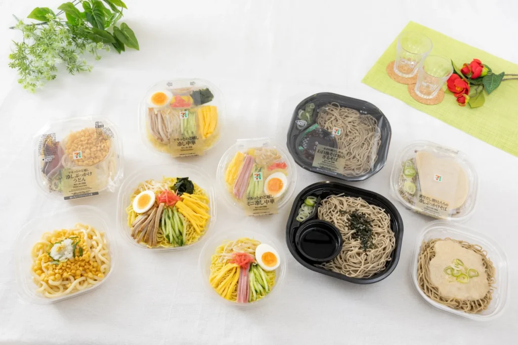 セブンイレブンの冷たい麺が進化！鰹だしの旨味溢れる「ざるそば」など定番5品がリニューアル
