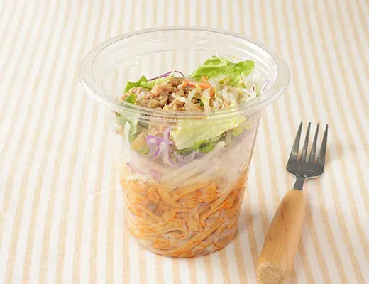 振っておいしいパスタサラダ ビビンパ風(もち麦パスタ使用)