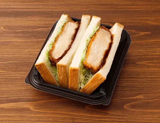 三元豚の厚切りロースカツサンド(とんかつ まい泉監修ソース使用)