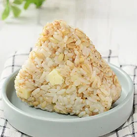 귀리 함유 치즈 오카카 주먹밥