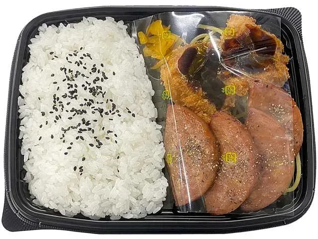 炙り焼きソーセージ&チキンカツ弁当