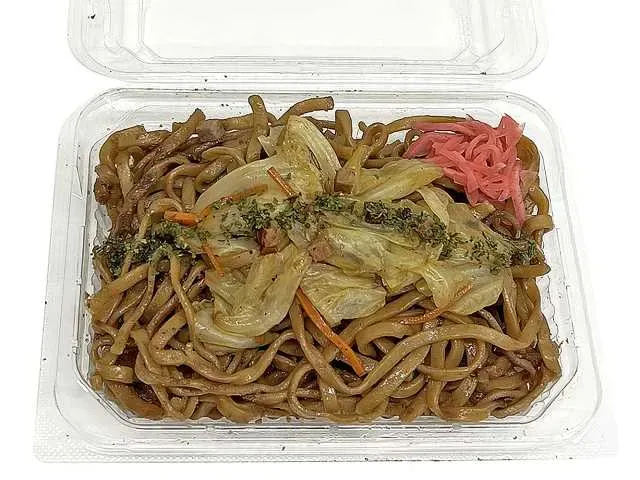 沖縄そばでつくったソース焼そば