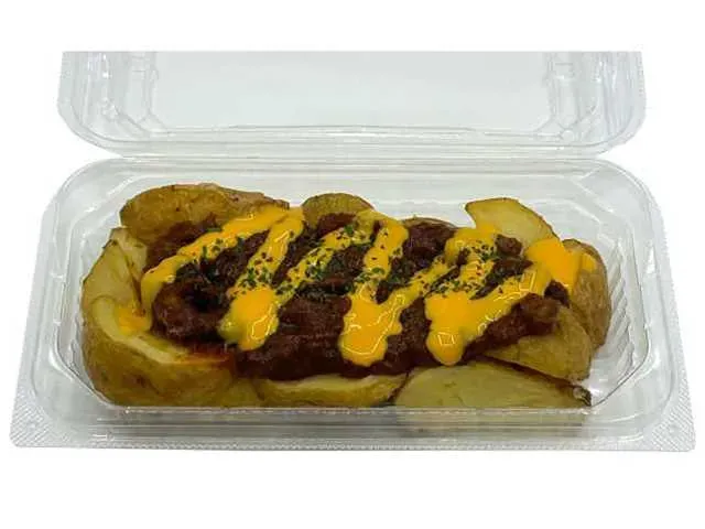 Spicy Chili Potatoes with Cheese Sauce