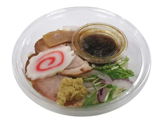 生姜醤油のラーメンサラダ