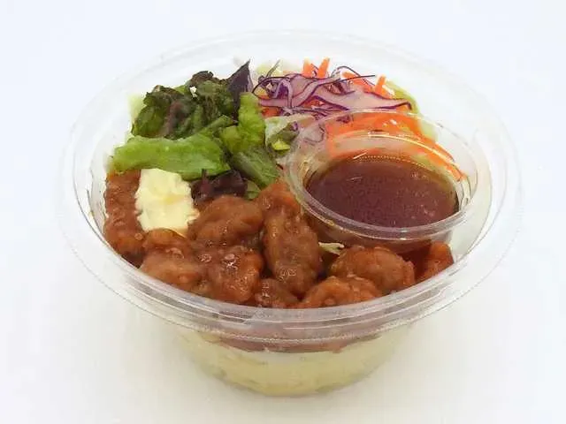 매콤달콤 치킨 마요 파스타 샐러드