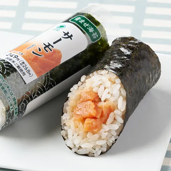 Hand-rolled Sushi Salmon (Aomaze)