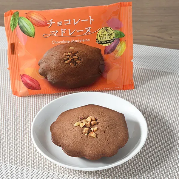 チョコレートマドレーヌ