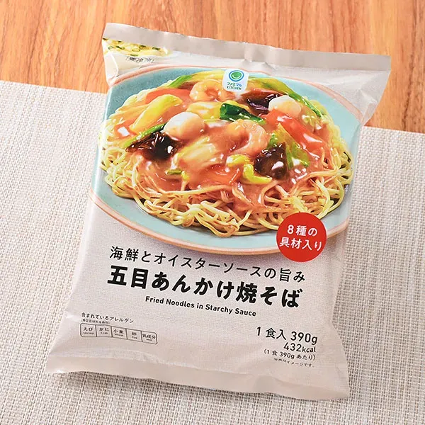 해산물과 굴 소스의 감칠맛 모둠 앙카케 야키소바