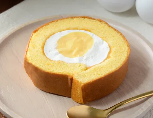푹신한 달걀 롤케이크