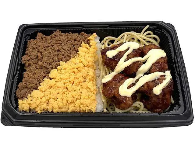 매콤 치킨 & 닭고기 소보로 도시락