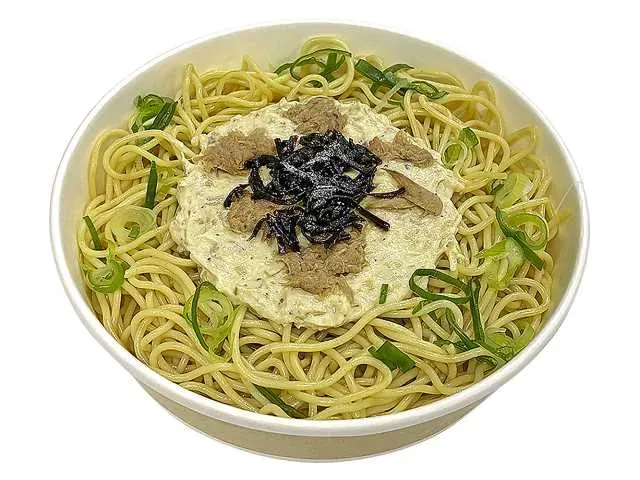 참치 마요네즈와 소금 다시마 일본식 스파게티