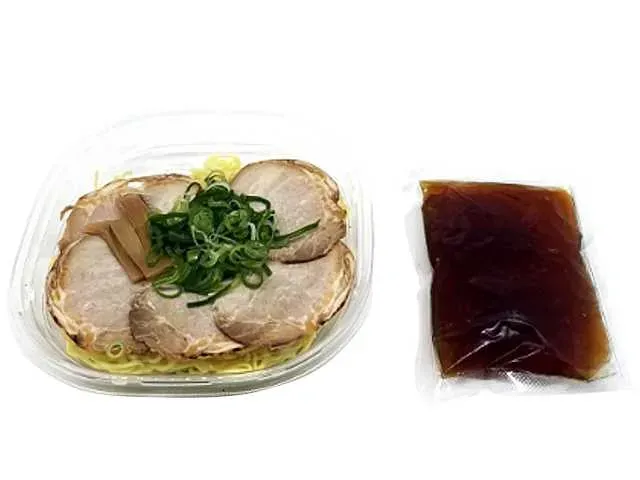 チャーシュー5枚のせ冷し醤油ラーメン