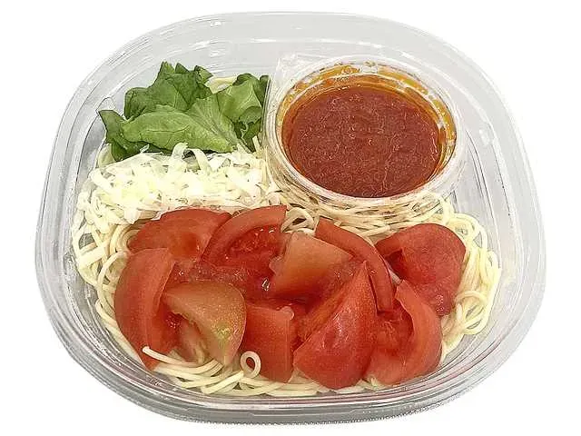 토마토 1개 분량을 사용한 냉파스타