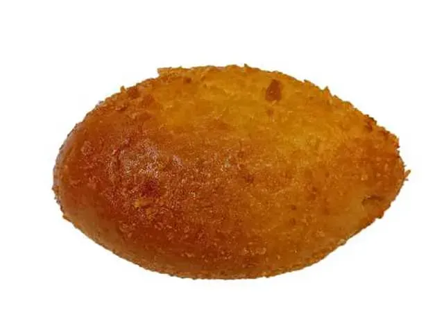 Store-Fried Sweet and Spicy Curry Bread with Beef Tendon