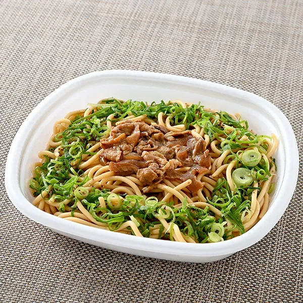 Large Serving Thick Noodles! Pork and Green Onion Seared Soy Sauce Pasta