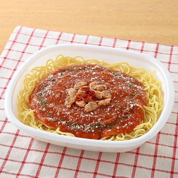Fresh Pasta with Addictive Spicy Tomato Sauce