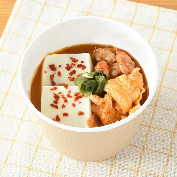 豚肉とあさりとキムチの旨辛スンドゥブスープ
