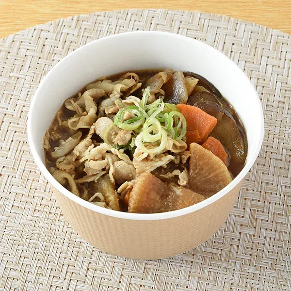 赤だし仕立て具だくさん豚汁